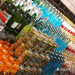 钦瓦台时尚自助餐厅怎么样钦瓦台时尚自助餐厅究竟怎么样？你的美食天堂！
